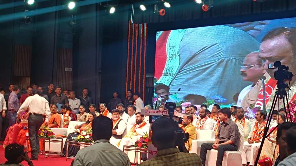 सुसंस्कृत मित्रपक्ष तरी ‘लेटलतिफ मुख्यमंत्री’