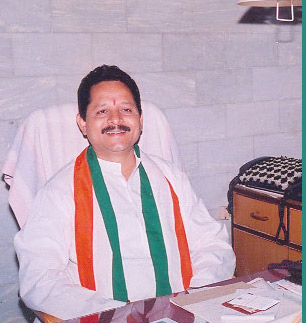 भाजप घरात फूट पाडू शकते विचारांमध्ये नाही; संतोष शेट्टी काँग्रेसमध्येच- रवींद्र&nbsp;सावंत