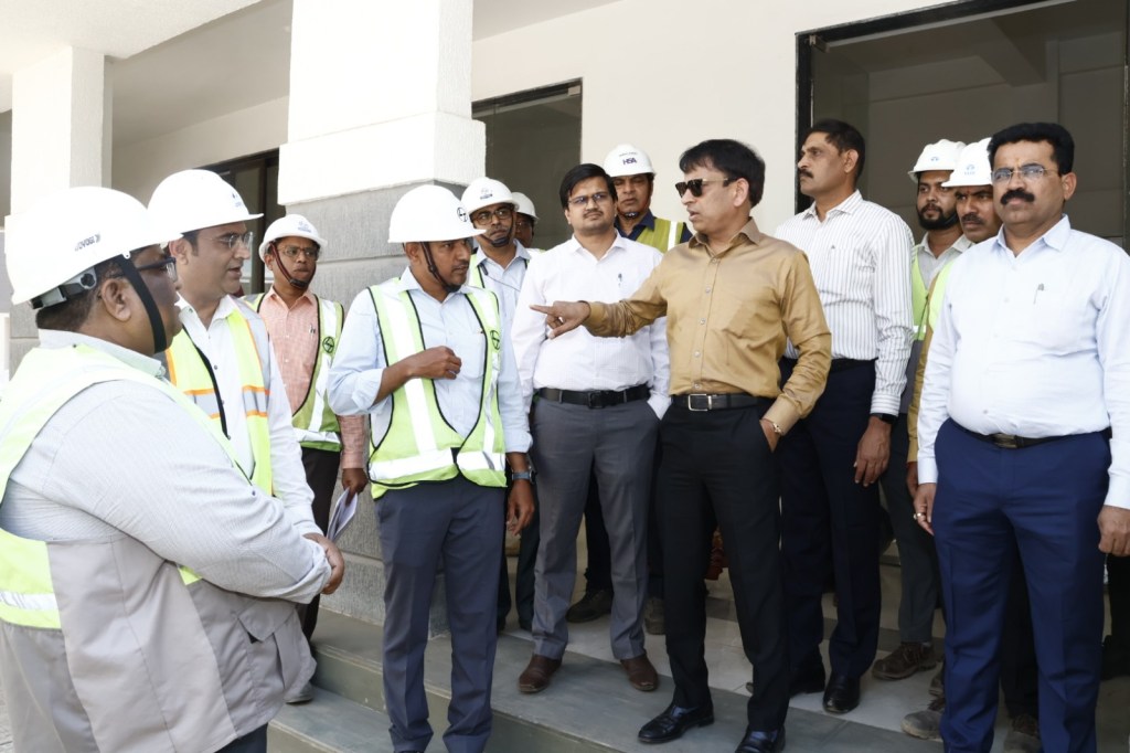सिडकोचे उपाध्यक्ष तथा व्यवस्थापकीय संचालक विजय सिंघल यांनी सिडकोच्या विविध प्रकल्प स्थळांना दिली&nbsp;भेट