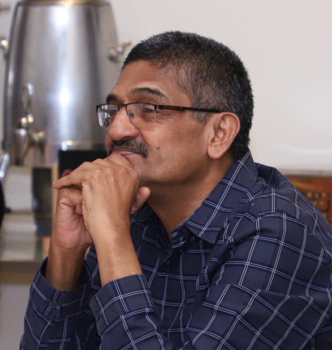 ज्येष्ठ पत्रकार गुरुवर्य ‘विश्वरथ नायर’ यांचा आज&nbsp;सत्कार!