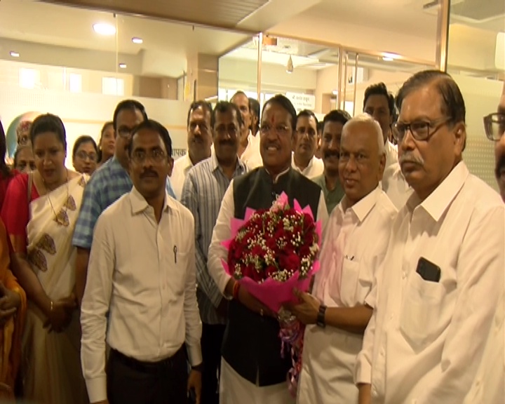 महासंसदरत्न खासदार श्रीरंग बारणे यंदाच्या निवडणुकीत किमान तीन लाखांच्या मतांची आघाडी होऊन विजयी होतील- लोकनेते रामशेठ ठाकूर 