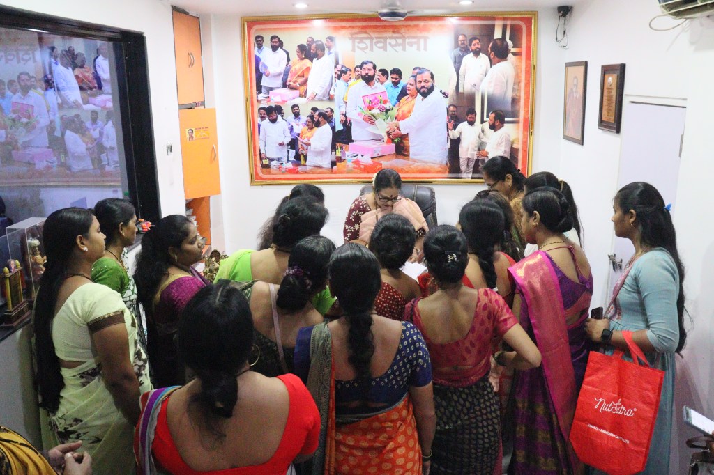 मा. ज्येष्ठ नगरसेविका सरोज पाटील यांच्या पुढाकाराने घरेलू कामगार योजना शिबीर&nbsp;संपन्न