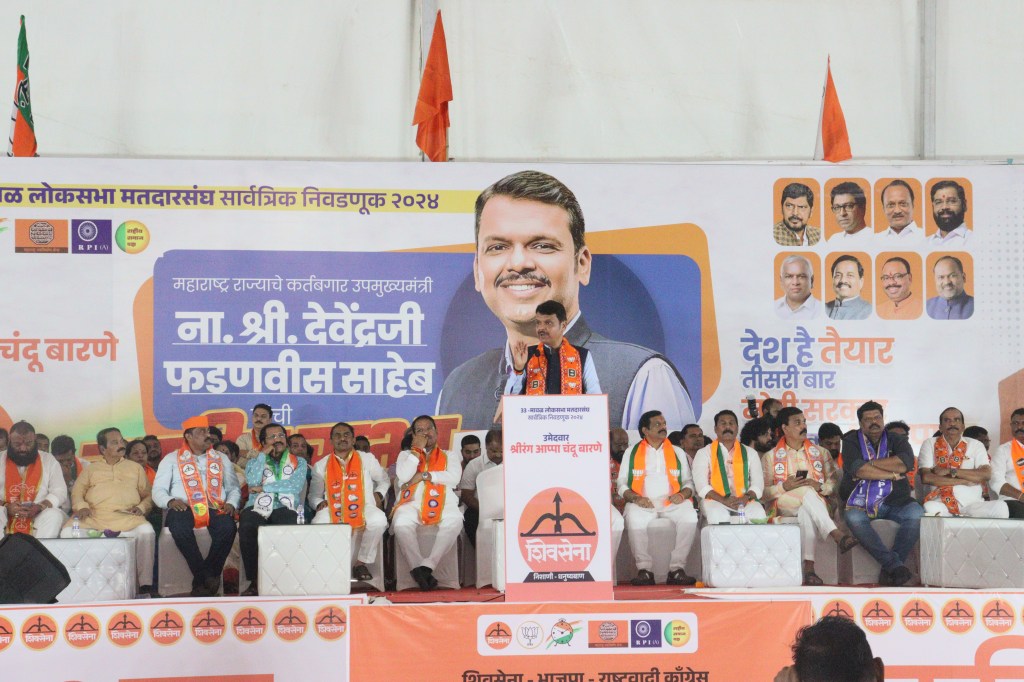 लोकनेते दि. बा. पाटील आंतरराष्ट्रीय विमानतळावर आपले सहर्ष स्वागत आहे, अशी घोषणा होणार – उपमुख्यमंत्री देवेंद्र फडणवीस 