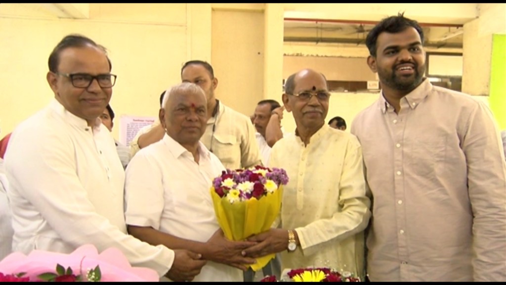 जनकैवारी मा. खासदार लोकनेते ‘रामशेठ ठाकूर’ यांचे वाढदिवसानिमित्त&nbsp;अभिष्टचिंतन