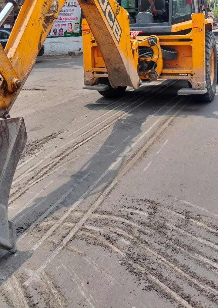 नवी मुंबई महानगरपालिकेत डांबरीकरणाच्या नावाखाली तिजोरी लूट(?); CAG/ED चौकशीची&nbsp;मागणी