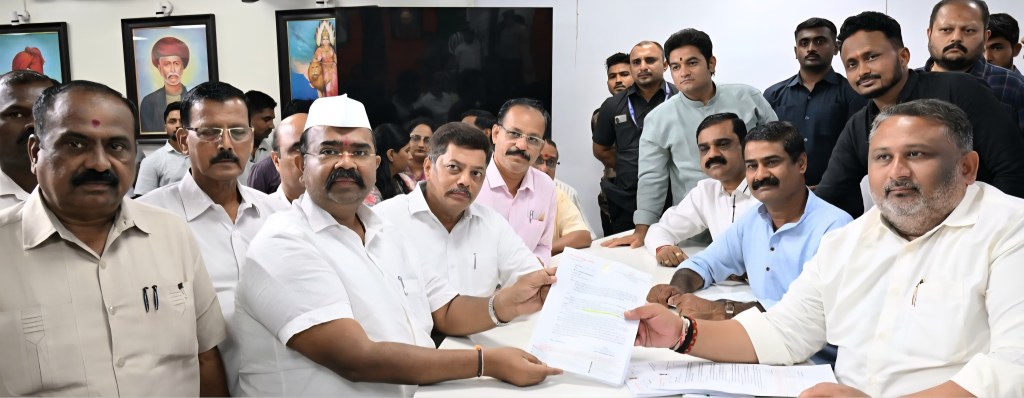 माथाडी कामगारांच्या प्रलंबित प्रश्नांसाठी कामगार मंत्र्यांना&nbsp;निवेदन