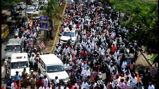 नवी मुंबई शहर उभारणी आणि आगरी-कोळी-कराडी प्रकल्पग्रस्तांची फसवणूक: एक सामाजिक-आर्थिक&nbsp;विश्लेषण